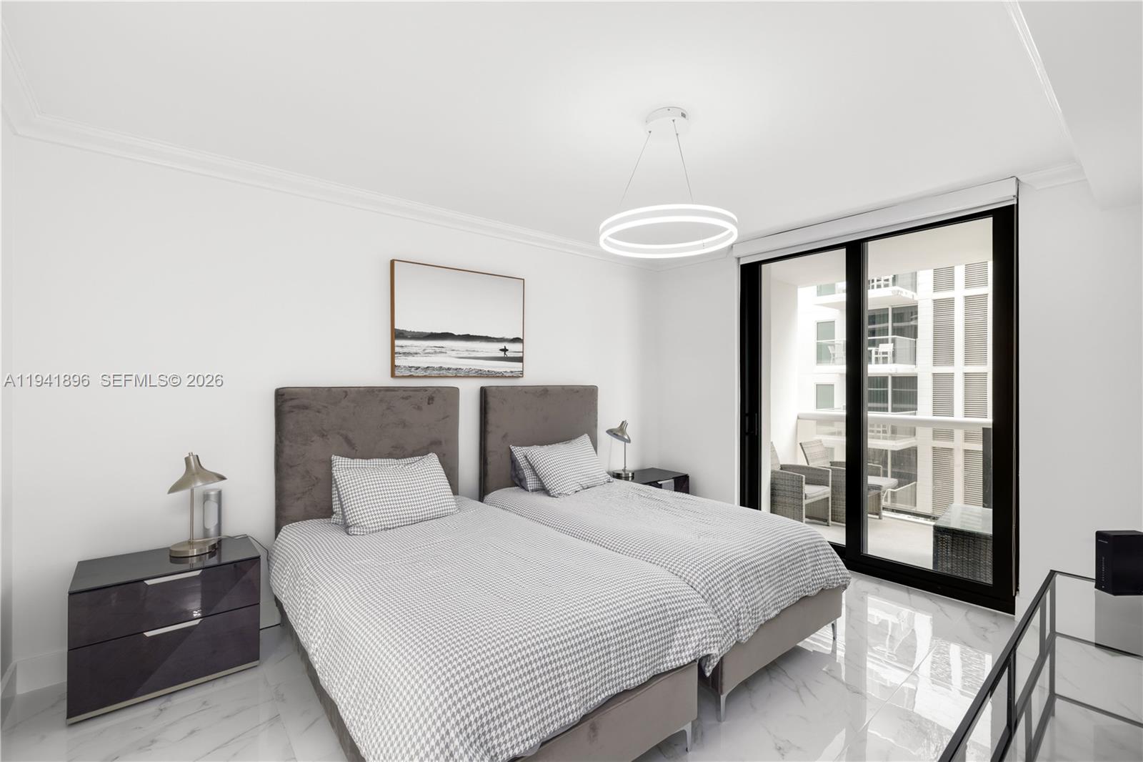 THE WAVES CONDO - Residential