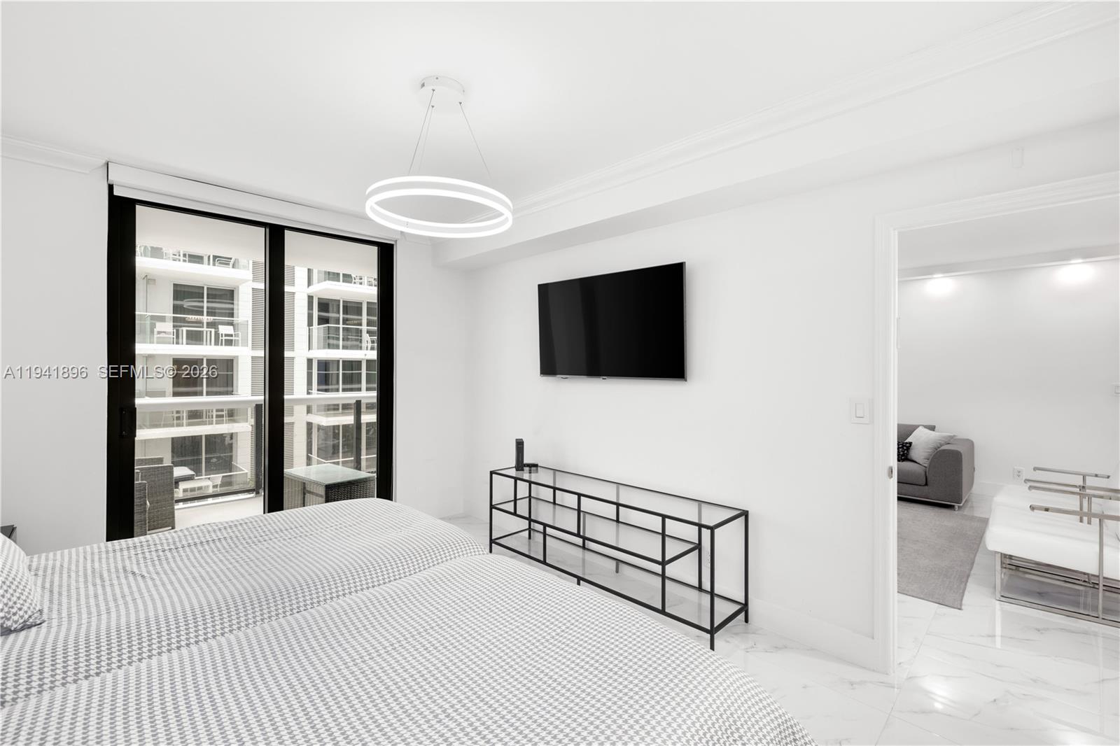 THE WAVES CONDO - Residential