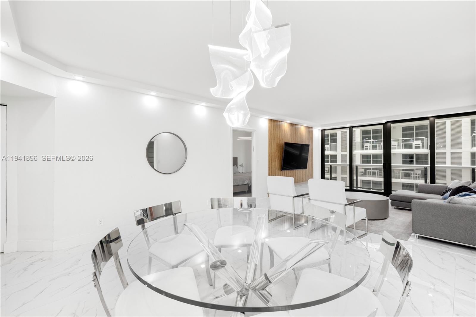 THE WAVES CONDO - Residential