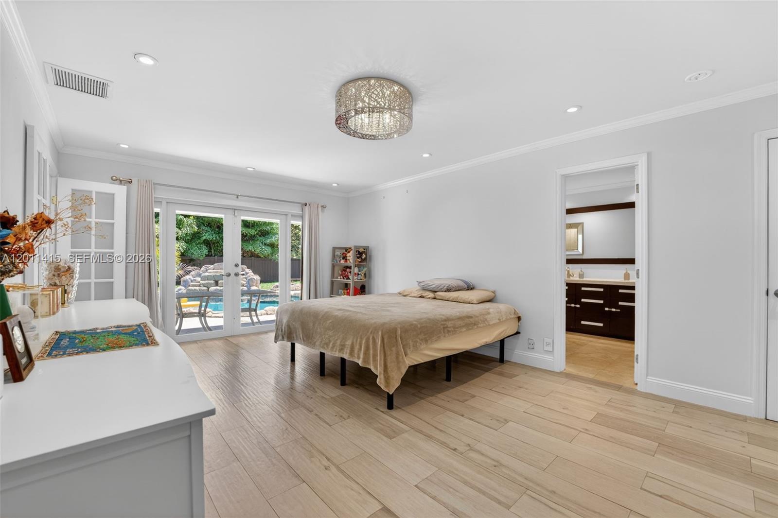 CORAL SPRINGS COUNTRY CLU - Residential Lease