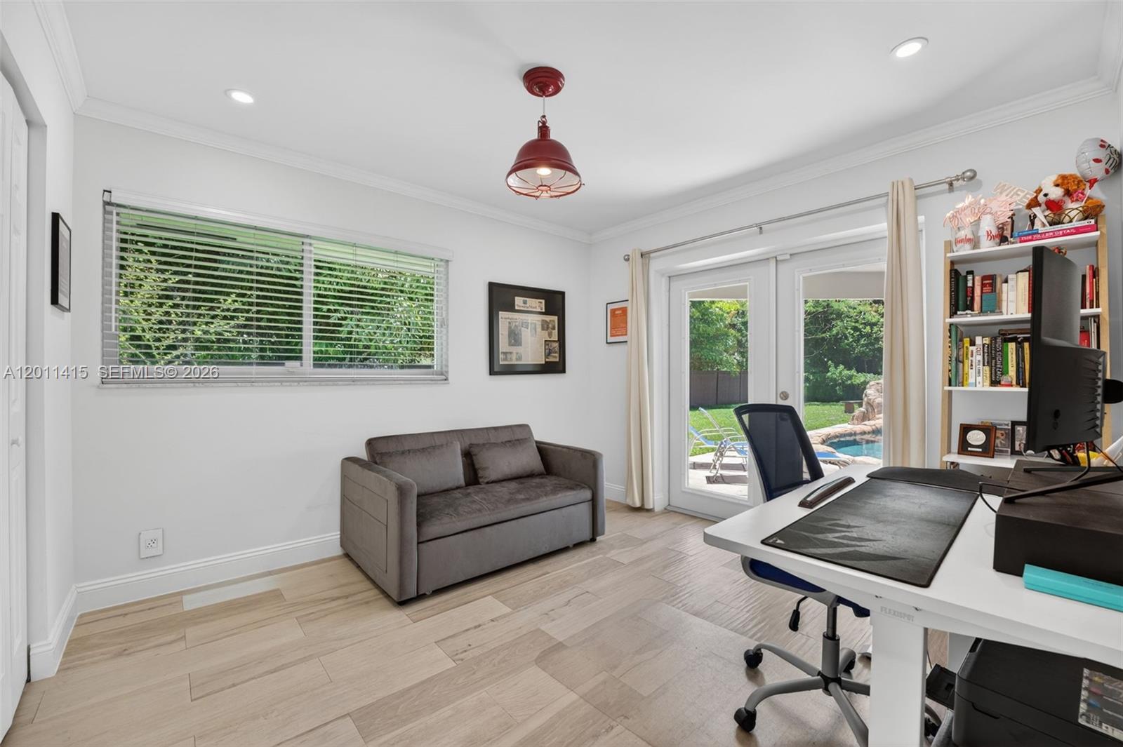 CORAL SPRINGS COUNTRY CLU - Residential Lease