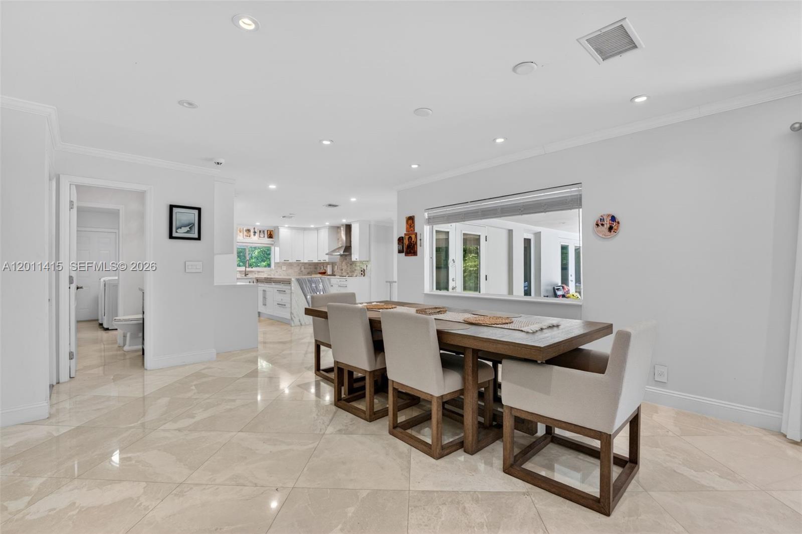 CORAL SPRINGS COUNTRY CLU - Residential Lease