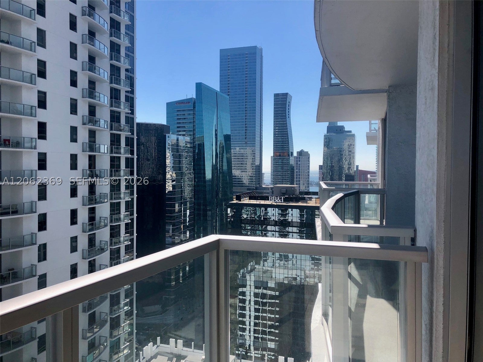1050 BRICKELL AV 2904