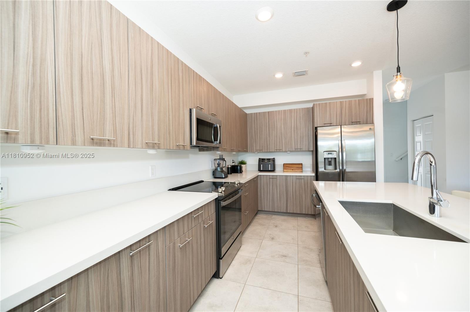 URBANA AT THE RESIDENCES - Residential Lease