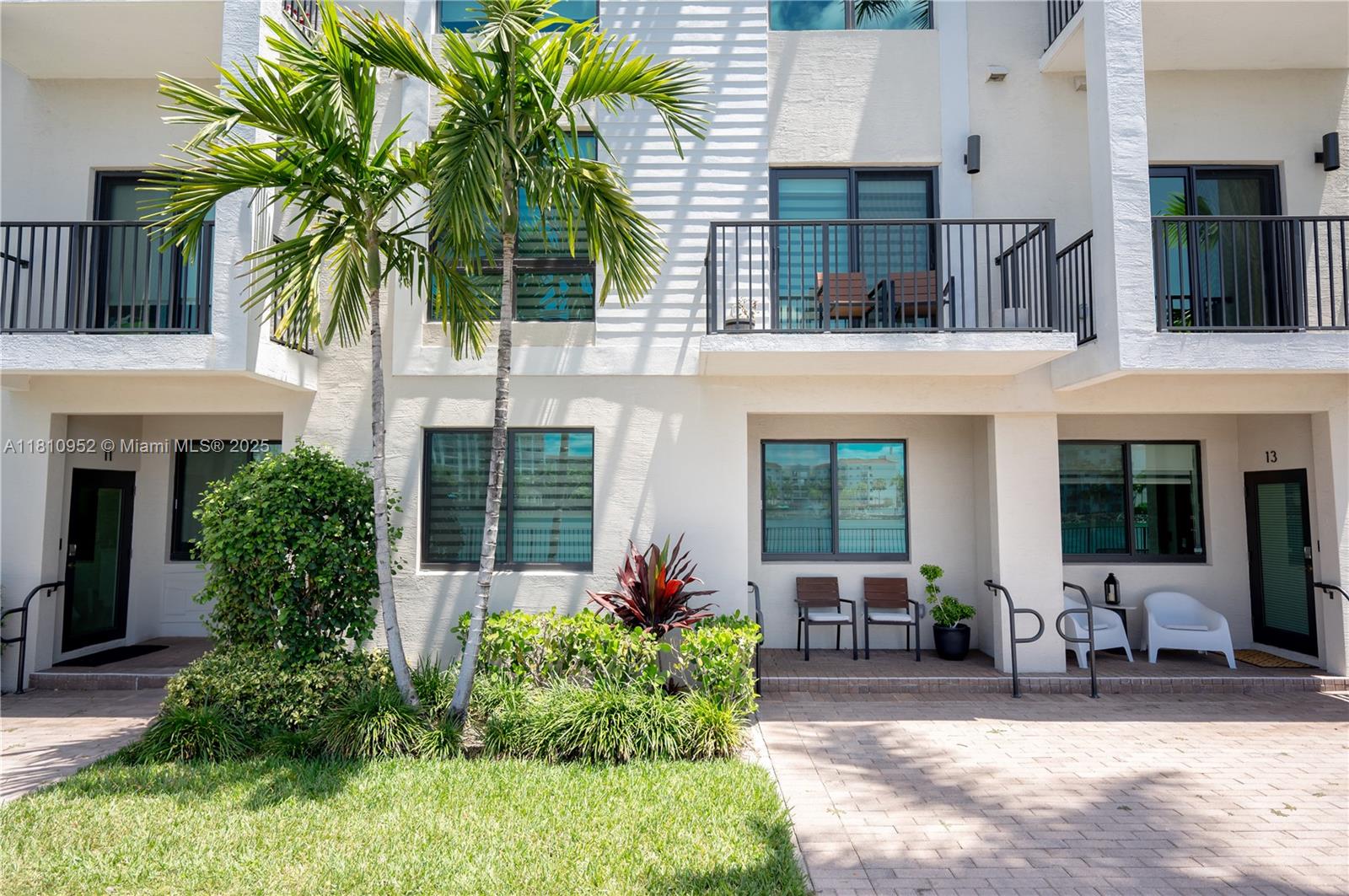 4640 Nw 84th Ave 12, Doral, Miami-Dade County, Florida - 3 Bedrooms  
3 Bathrooms - 