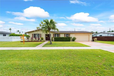 Photo of 224 NW 19th St, Homestead, FL 33030 (MLS # A12017500)