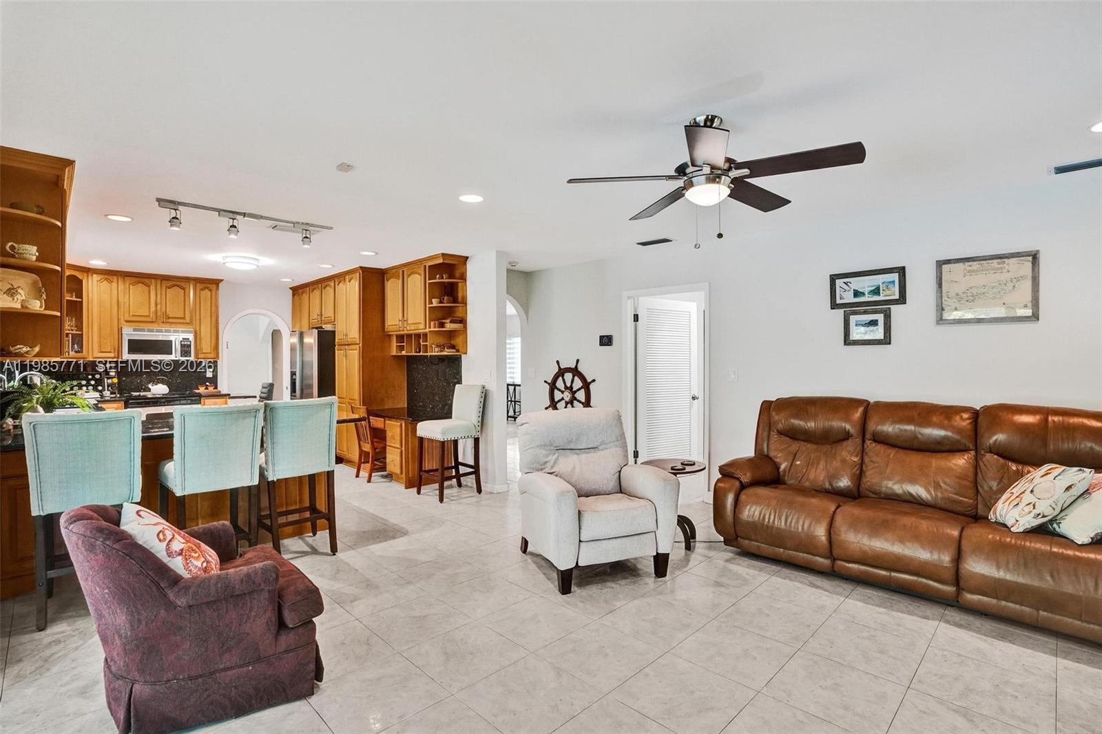 PINEWOOD FOREST - Residential