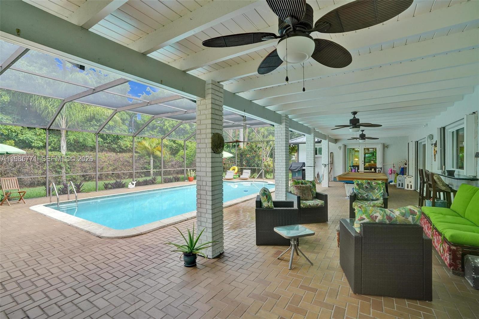 PINEWOOD FOREST - Residential