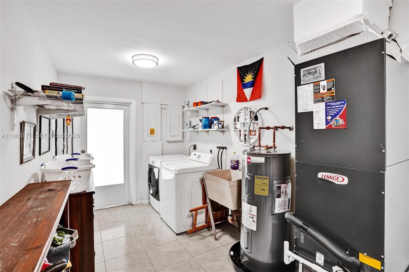 PINEWOOD FOREST - Residential