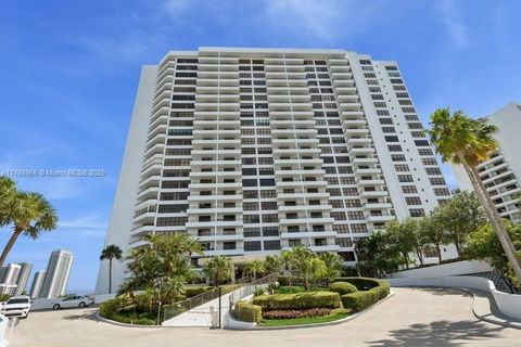 2500 Parkview Dr 1816 Hallandale Beach FL 33009