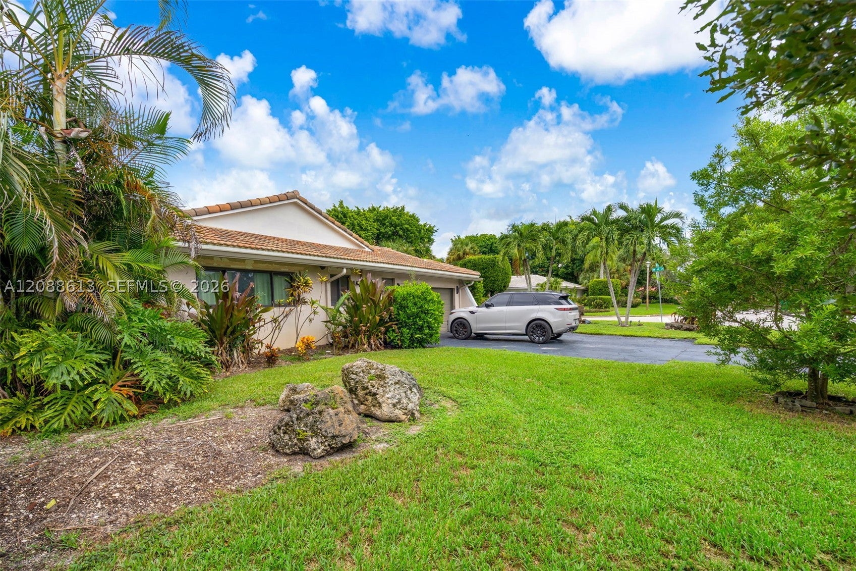 9900 NW 14th Ct