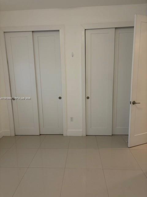 TROPICAL ESTS - Residential Lease