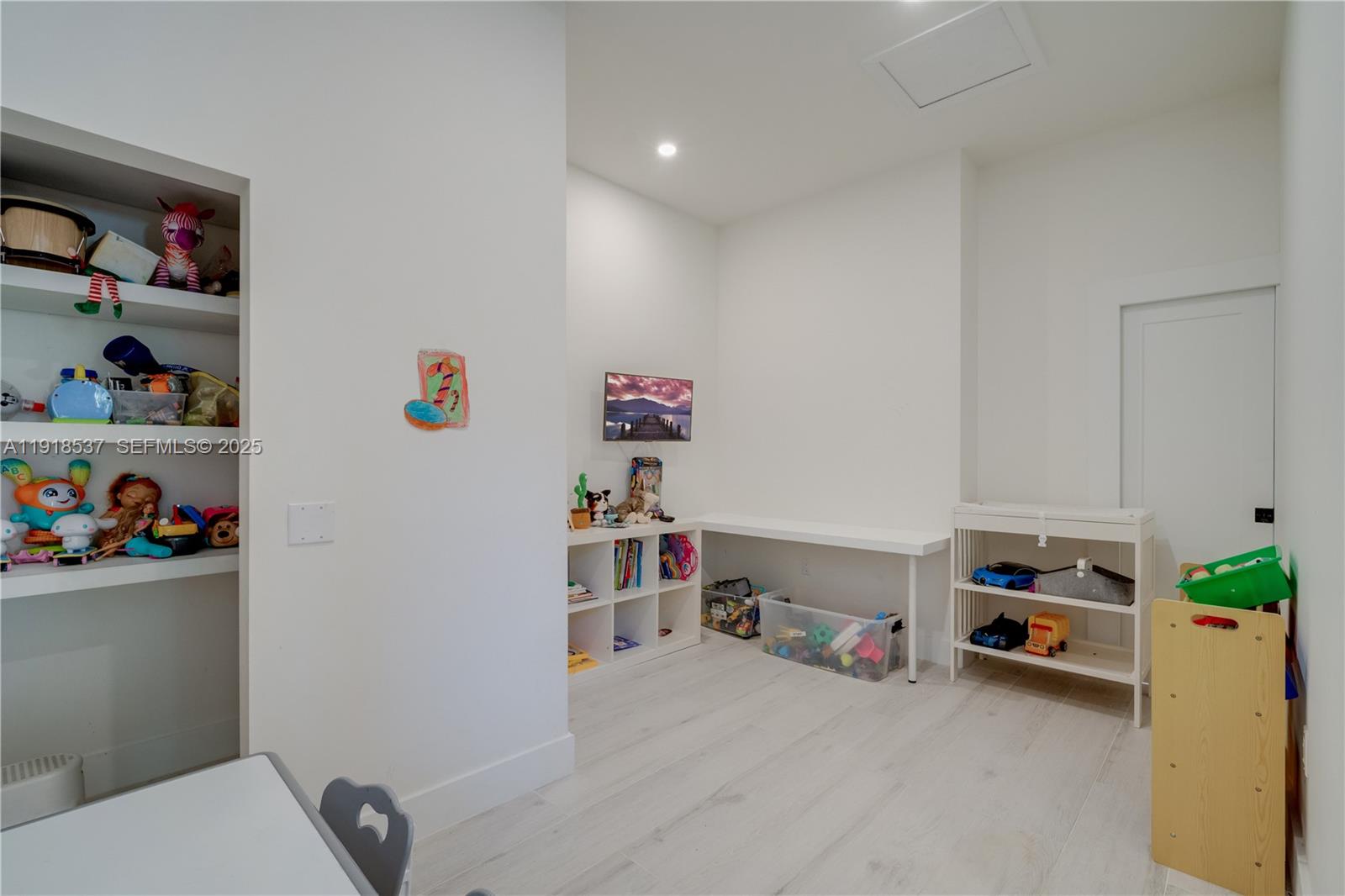 M M SUB - Residential