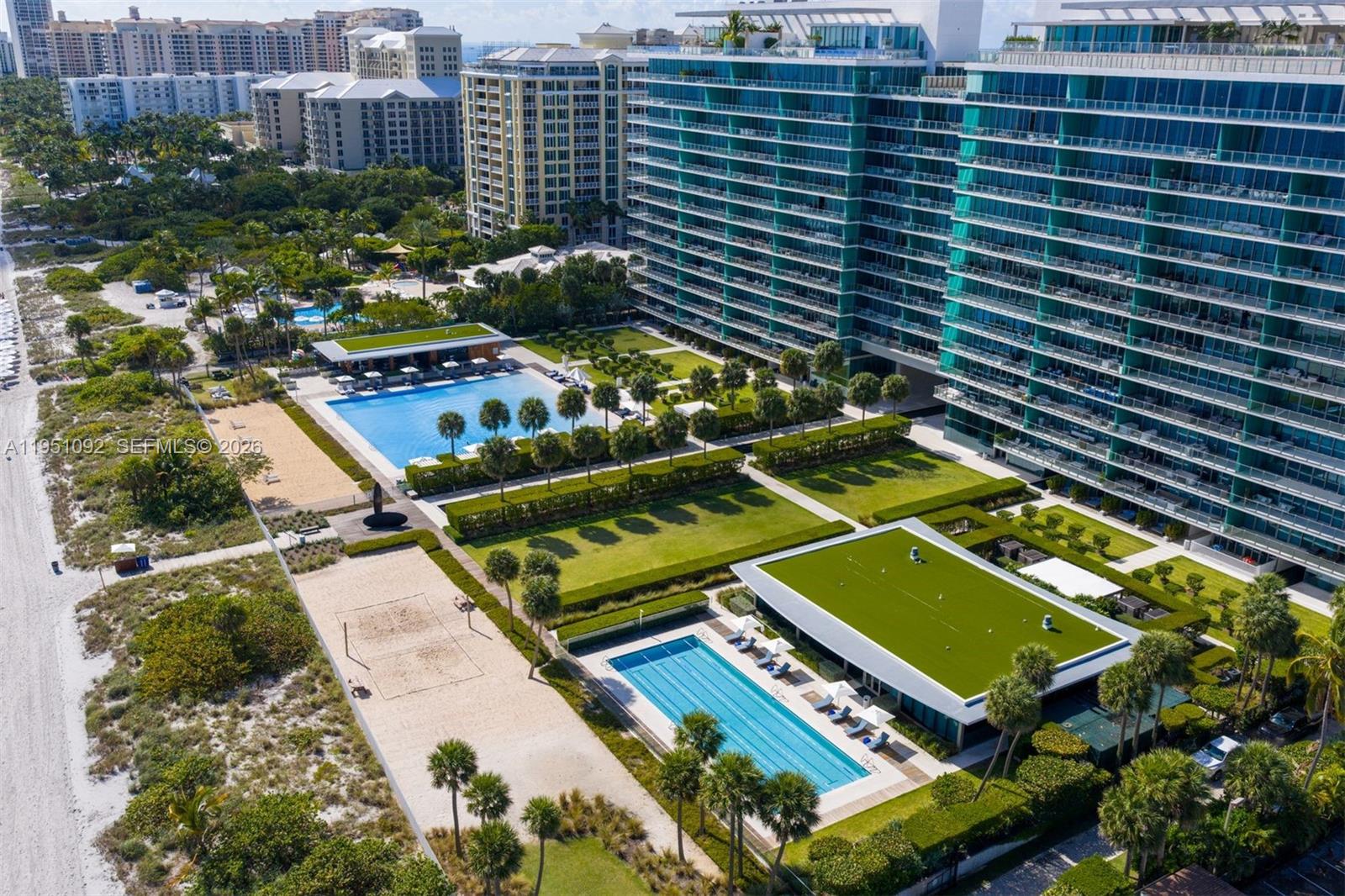 OCEANA KEY BISCAYNE CONDO - Residential