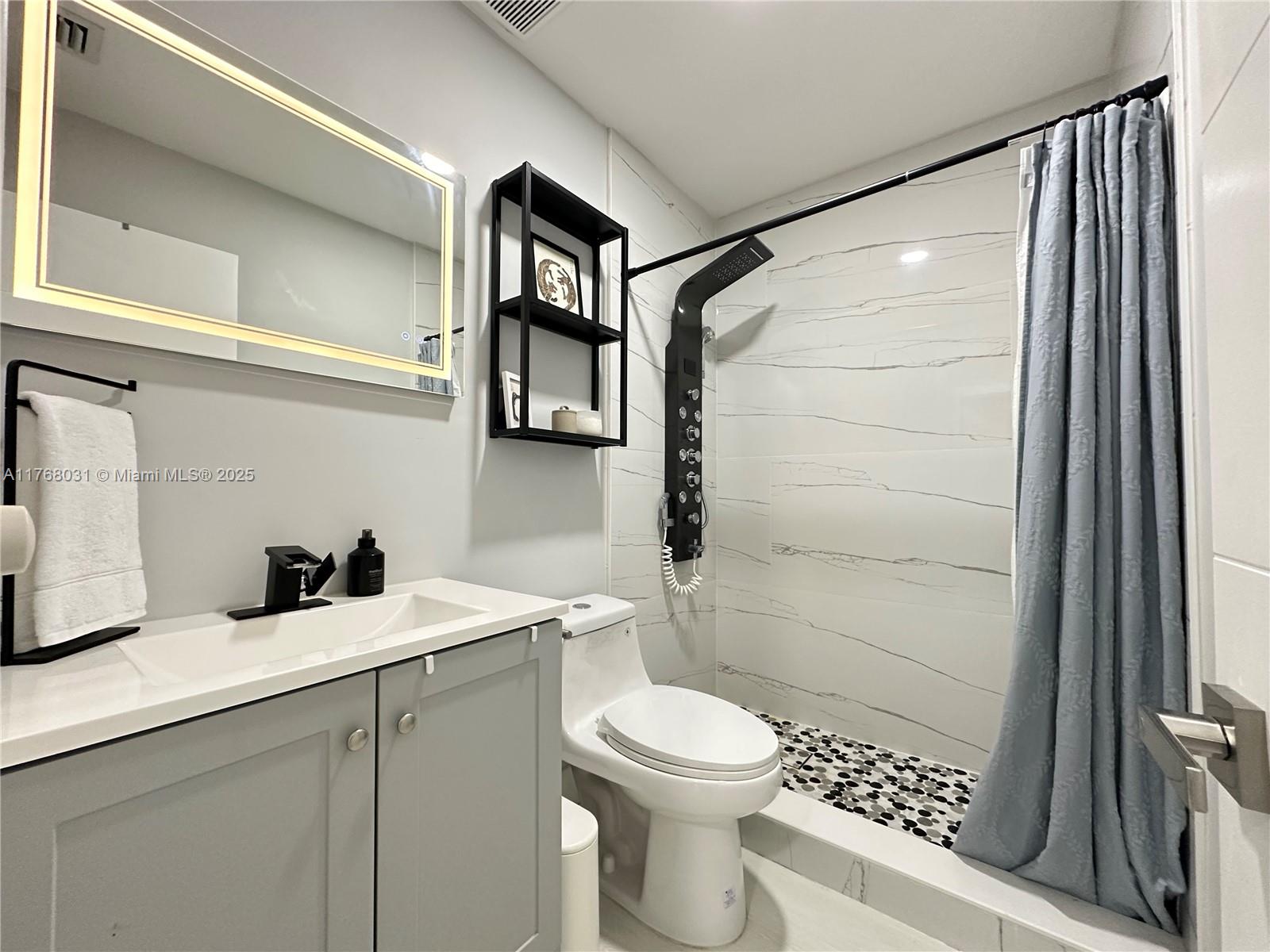 HOLLYWOOD HEIGHTS ADD SEC - Residential