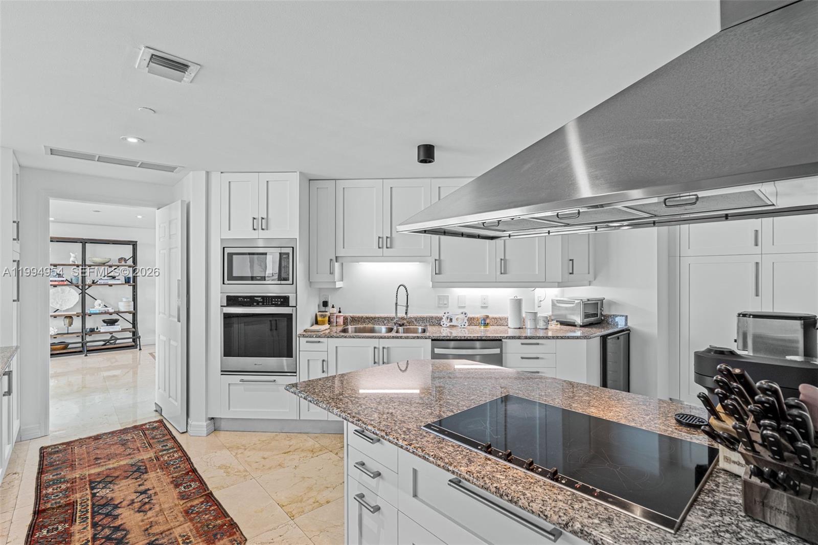 SANTA MARIA CONDO - Residential Lease