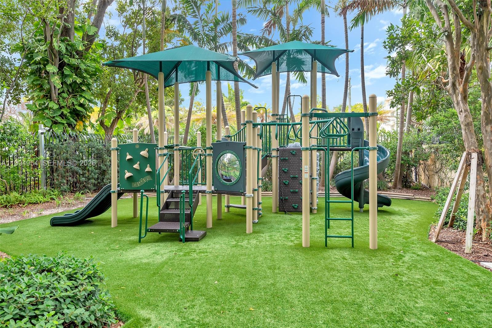 SANTA MARIA CONDO - Residential Lease