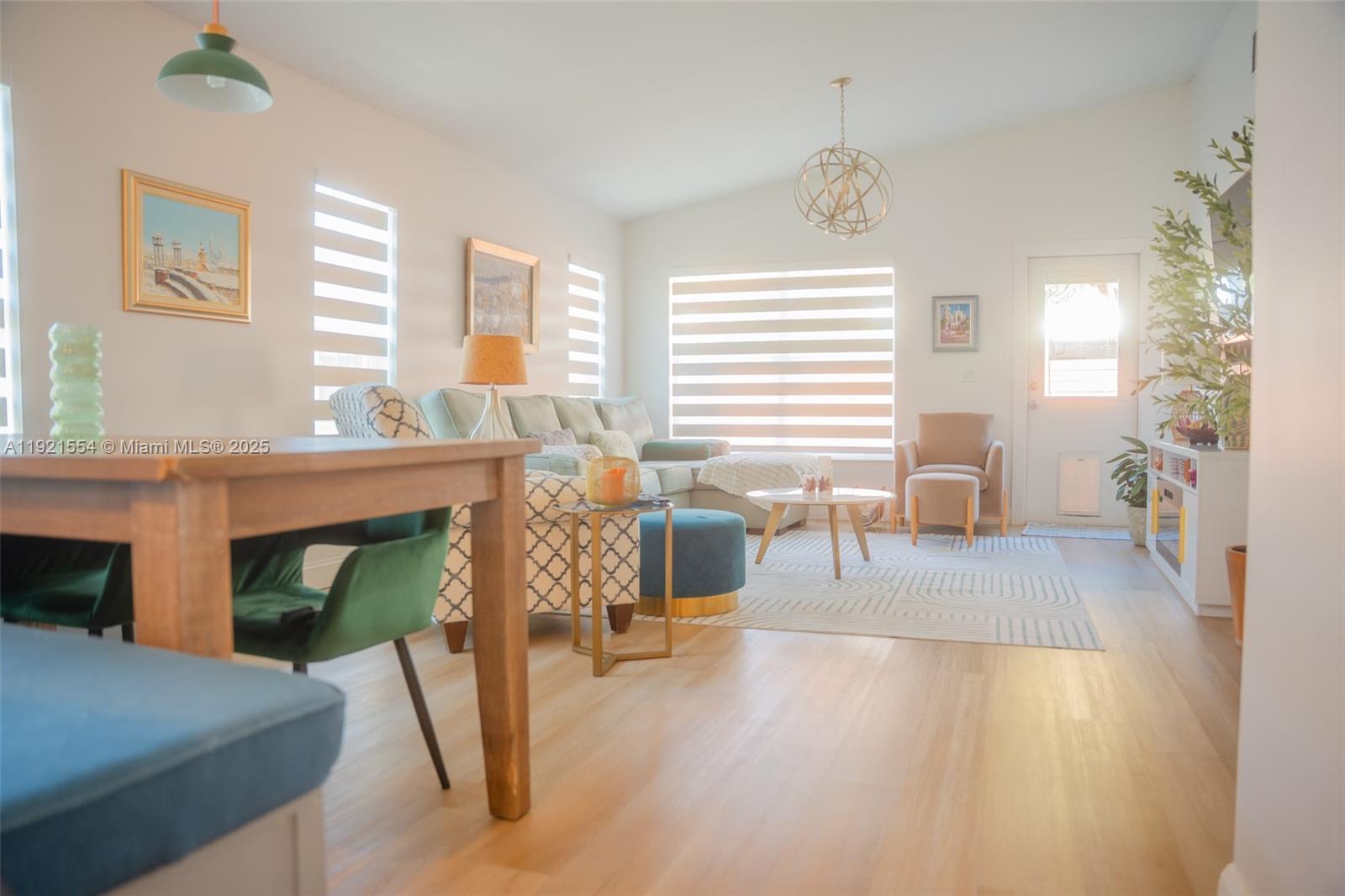 CHAPEL TRAIL II - Residential Lease