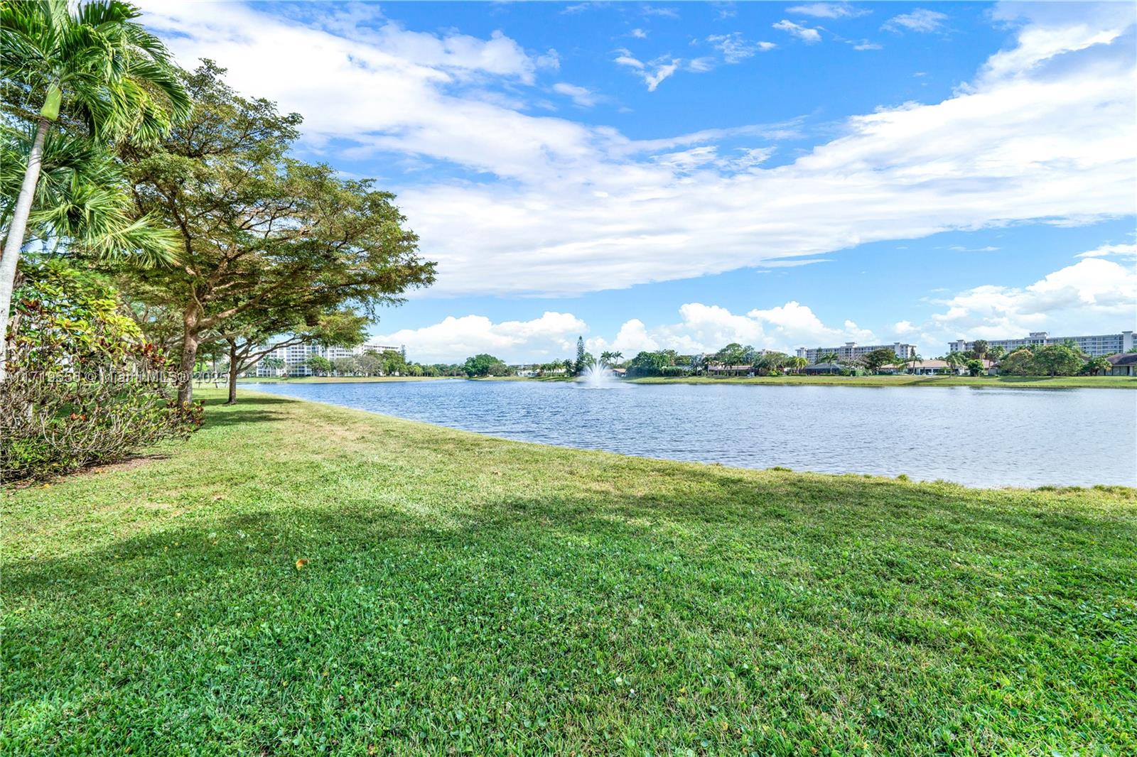 NO 6 PALM-AIRE COUNTRY CL - Residential