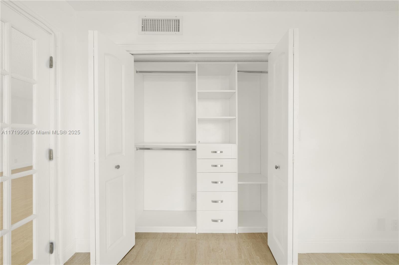 NO 6 PALM-AIRE COUNTRY CL - Residential