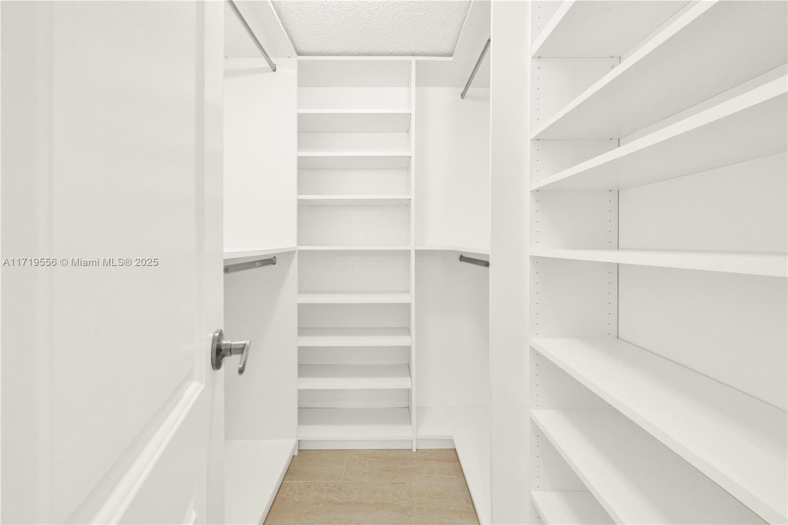 NO 6 PALM-AIRE COUNTRY CL - Residential