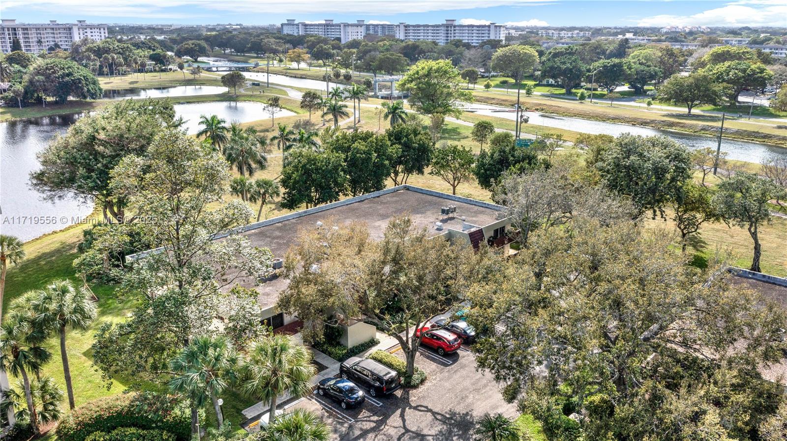 NO 6 PALM-AIRE COUNTRY CL - Residential