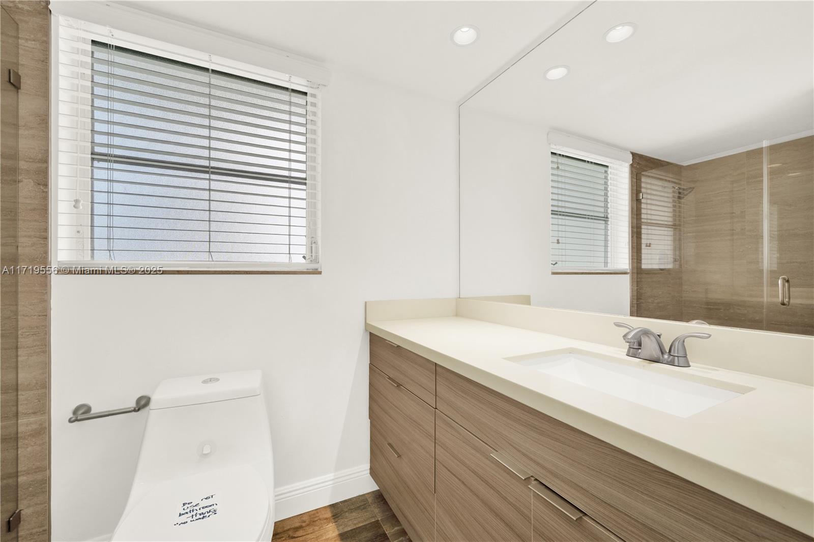 NO 6 PALM-AIRE COUNTRY CL - Residential