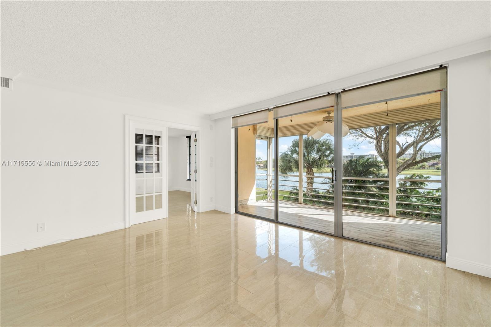 NO 6 PALM-AIRE COUNTRY CL - Residential
