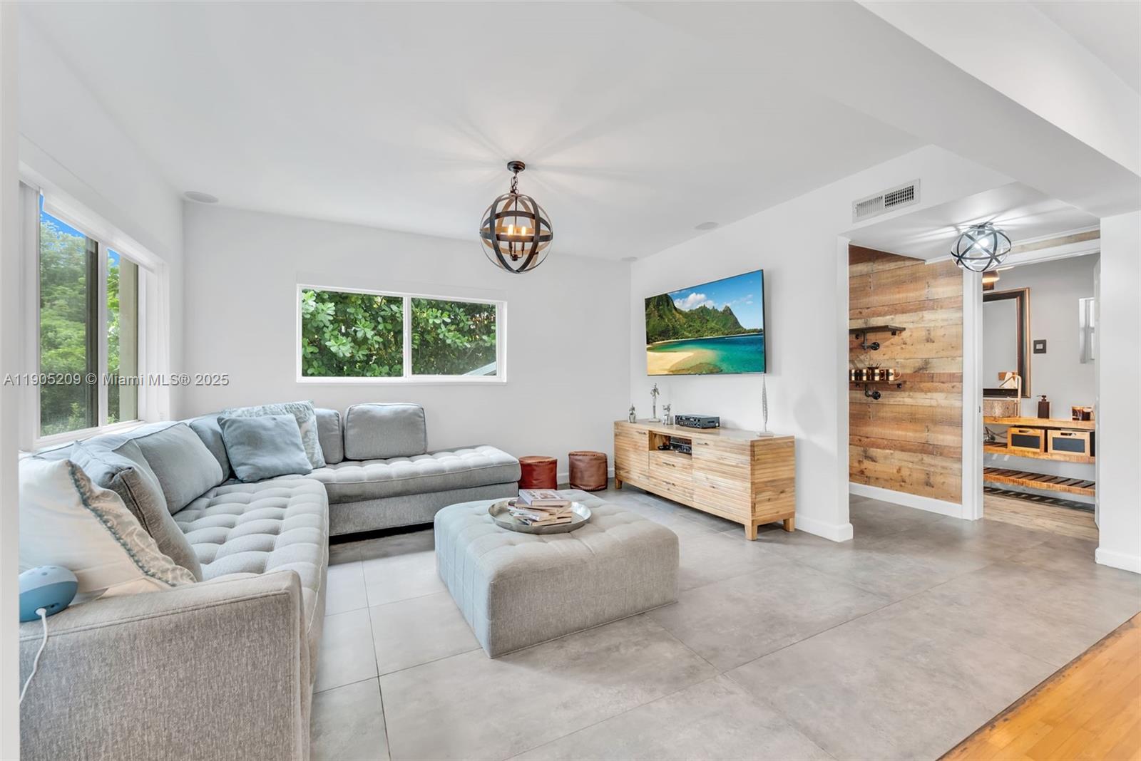 GRIFFING BISCAYNE PK ESTA - Residential