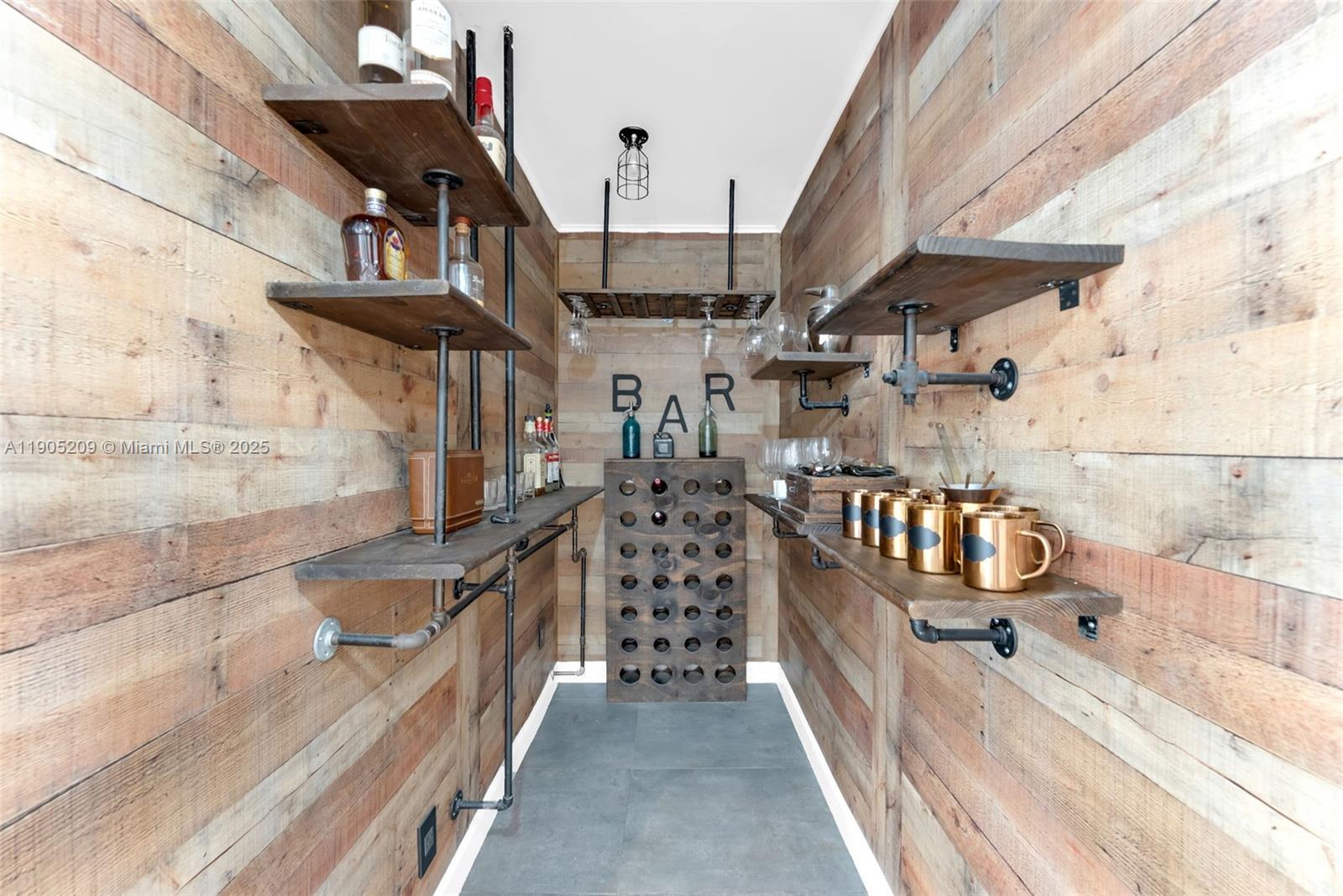 GRIFFING BISCAYNE PK ESTA - Residential