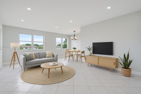 13450 SW 3rd St 401D Pembroke Pines FL 33027