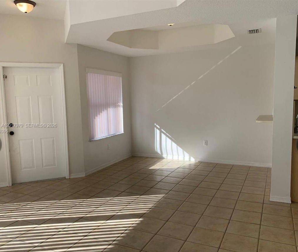View photos, virtual tours, details... 772 SW 106th Ave 1910