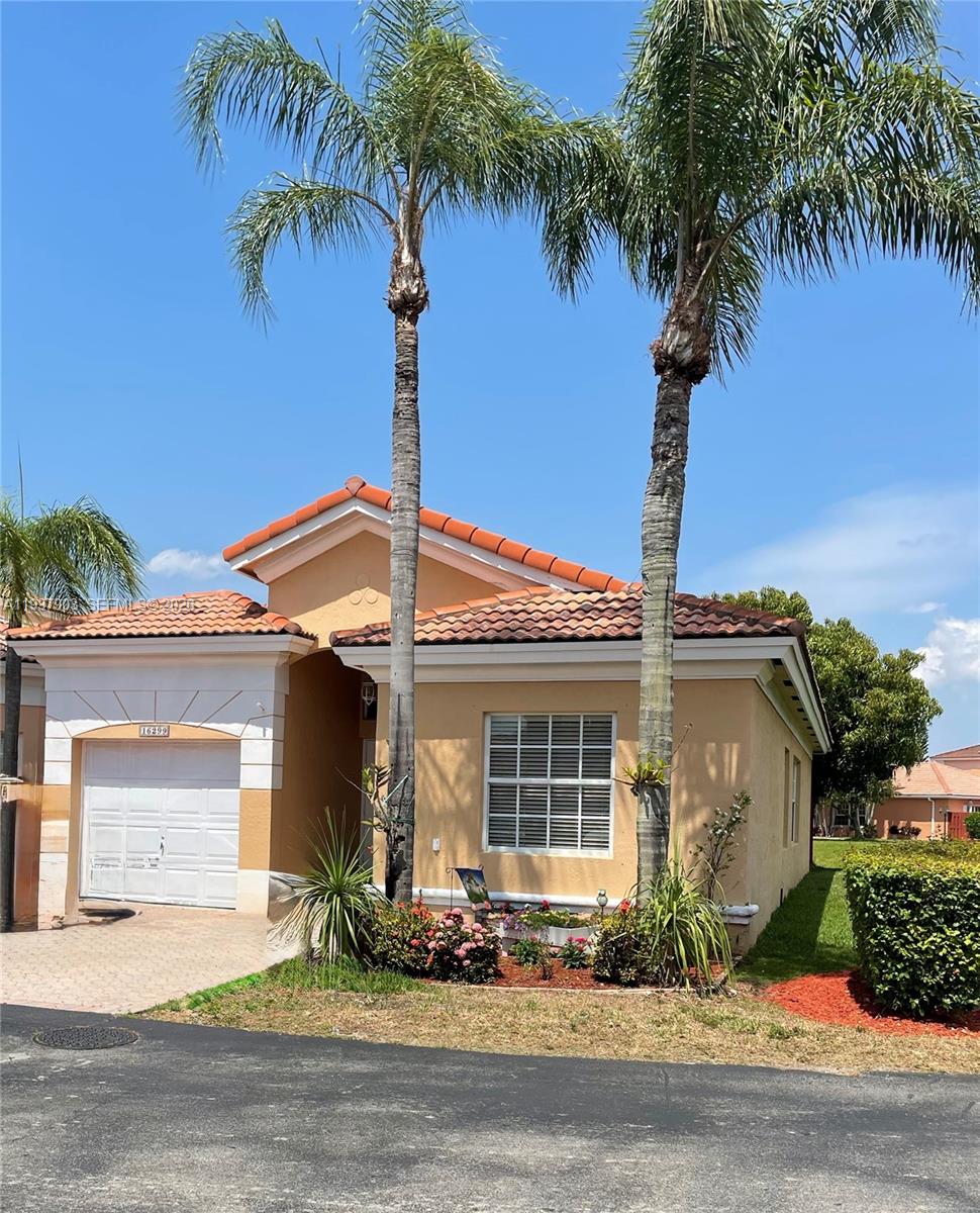 FOREST LAKES COUNTRY GARD - Residential