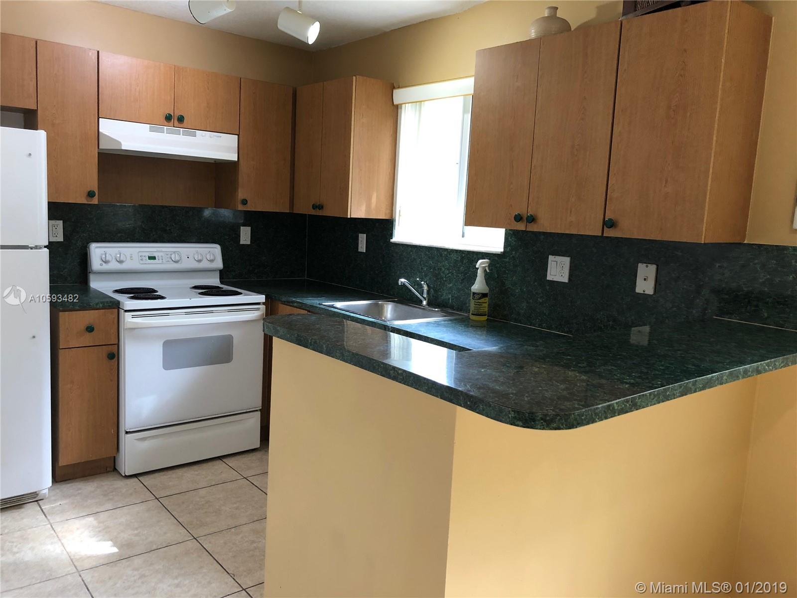 VENETIA GARDENS SOUTH CON - Residential Lease