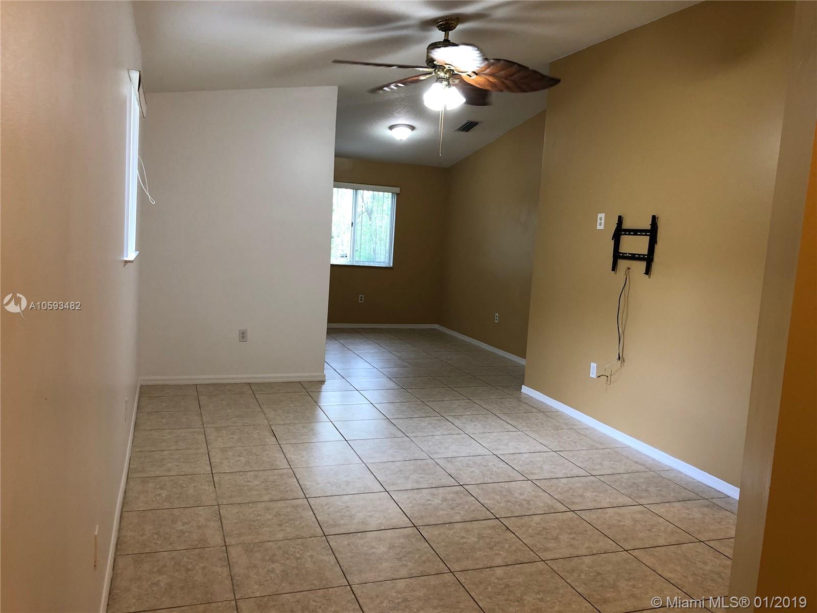 VENETIA GARDENS SOUTH CON - Residential Lease