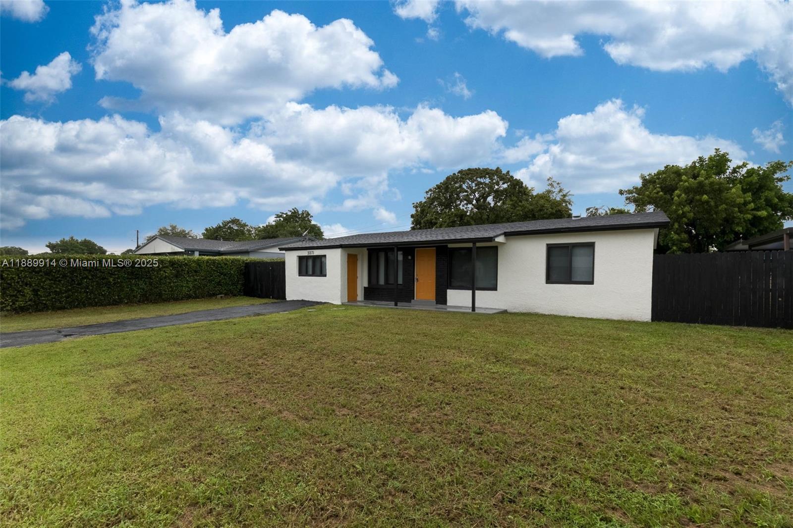 LAKE SHORE ESTATES - Residential