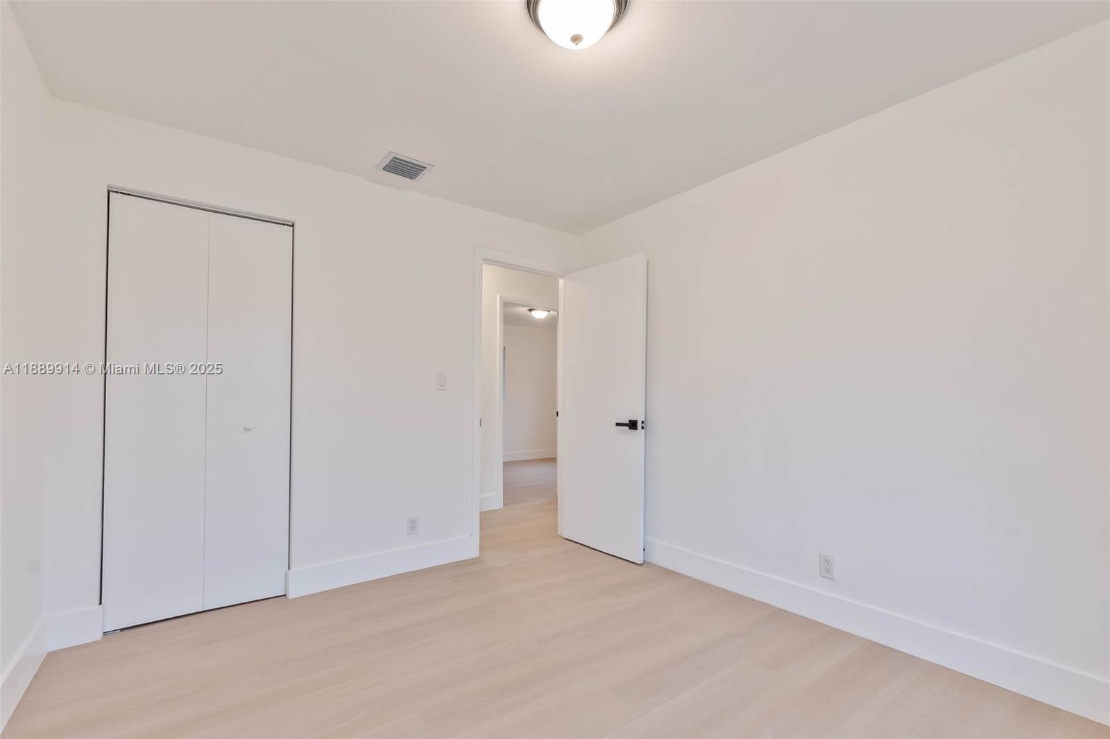 LAKE SHORE ESTATES - Residential