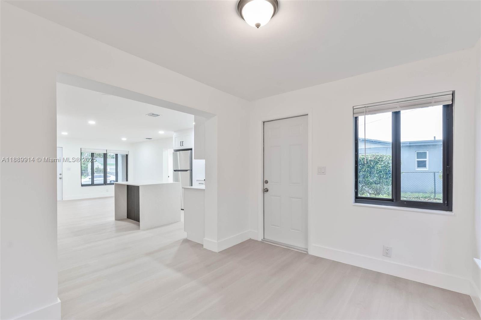 LAKE SHORE ESTATES - Residential