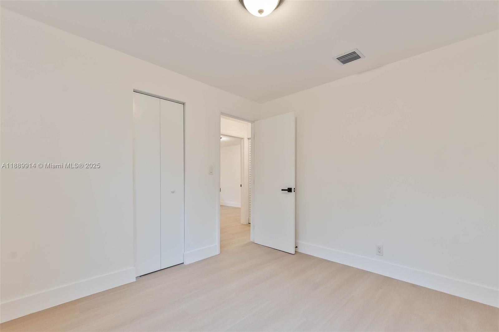 LAKE SHORE ESTATES - Residential