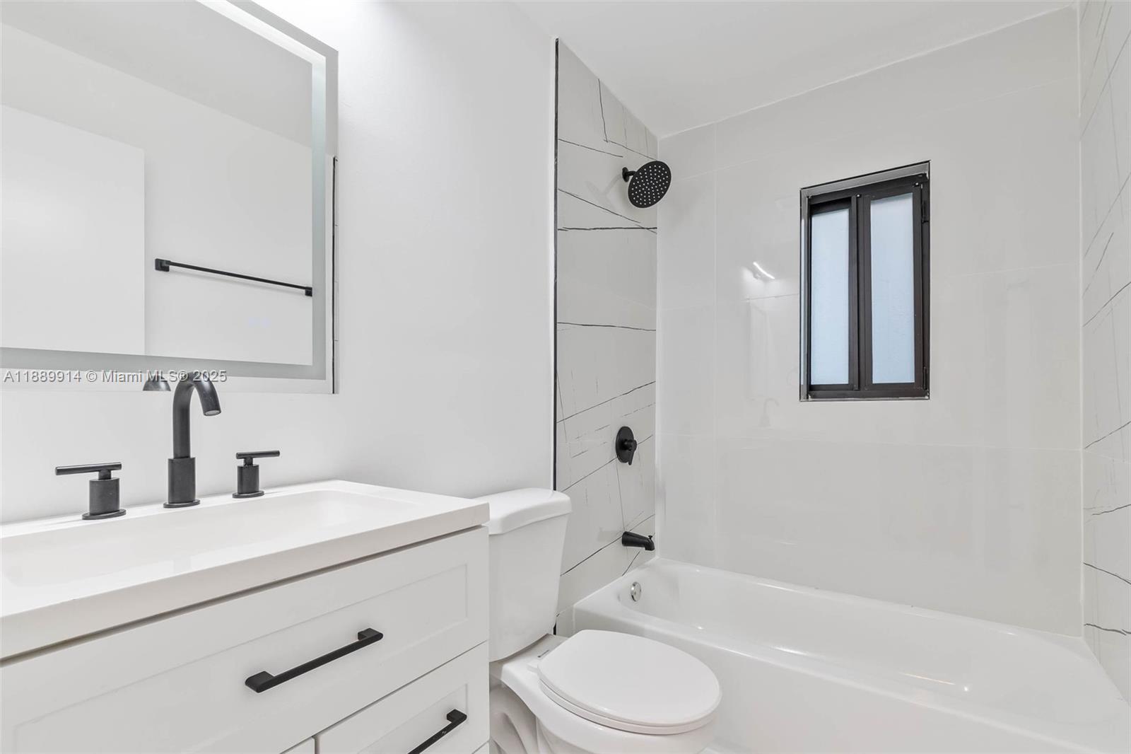 LAKE SHORE ESTATES - Residential