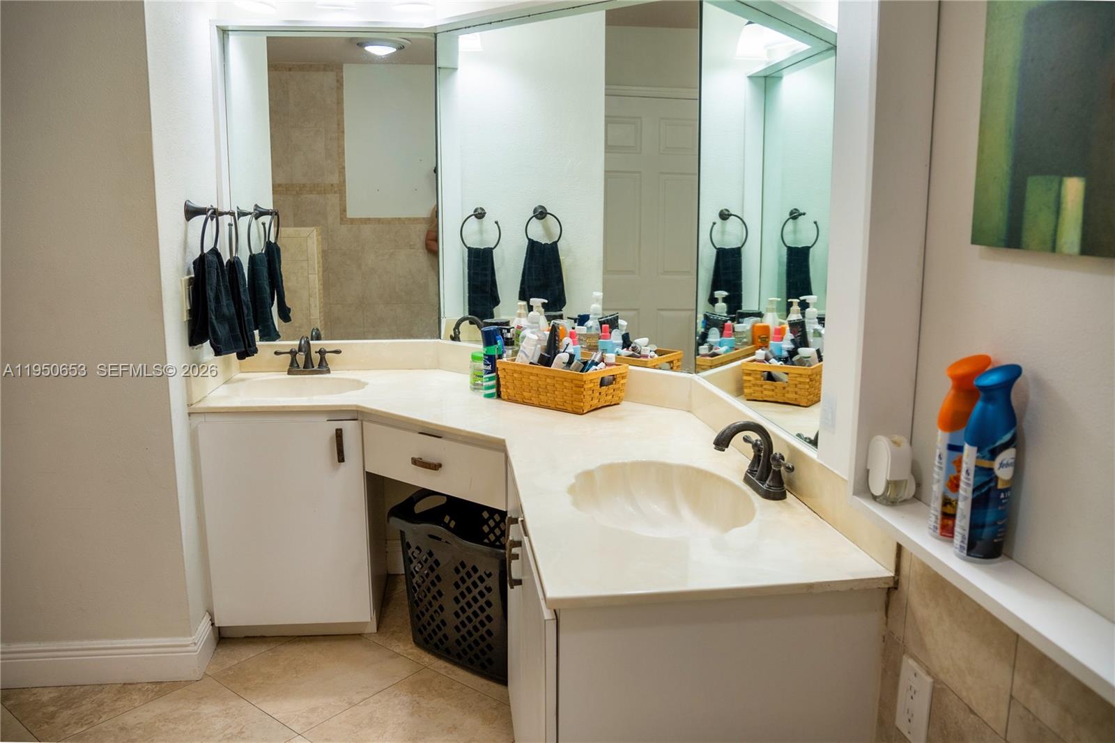 LAKES BY THE BAY SEC 7 - Residential