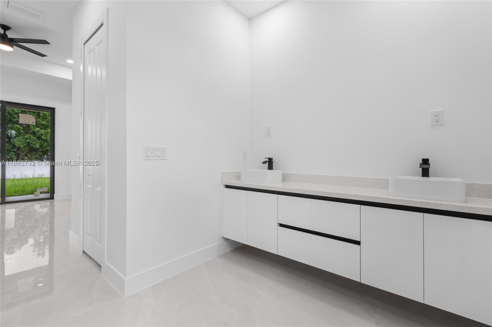 Sunshine - Residential