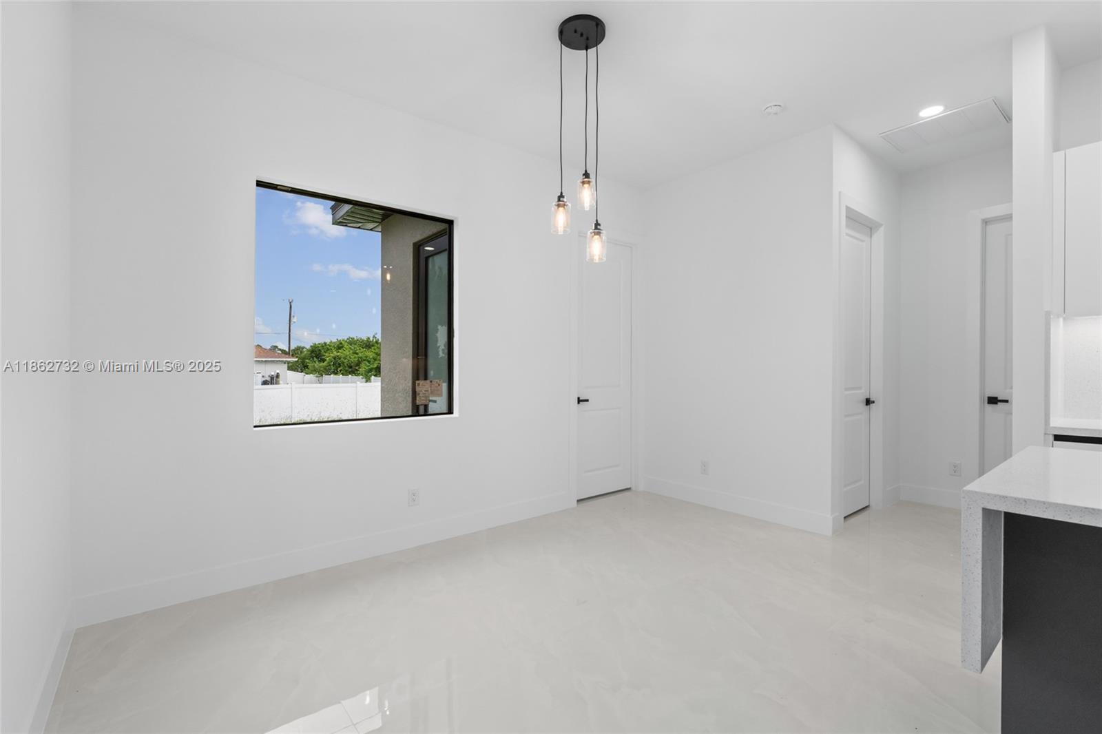 Sunshine - Residential