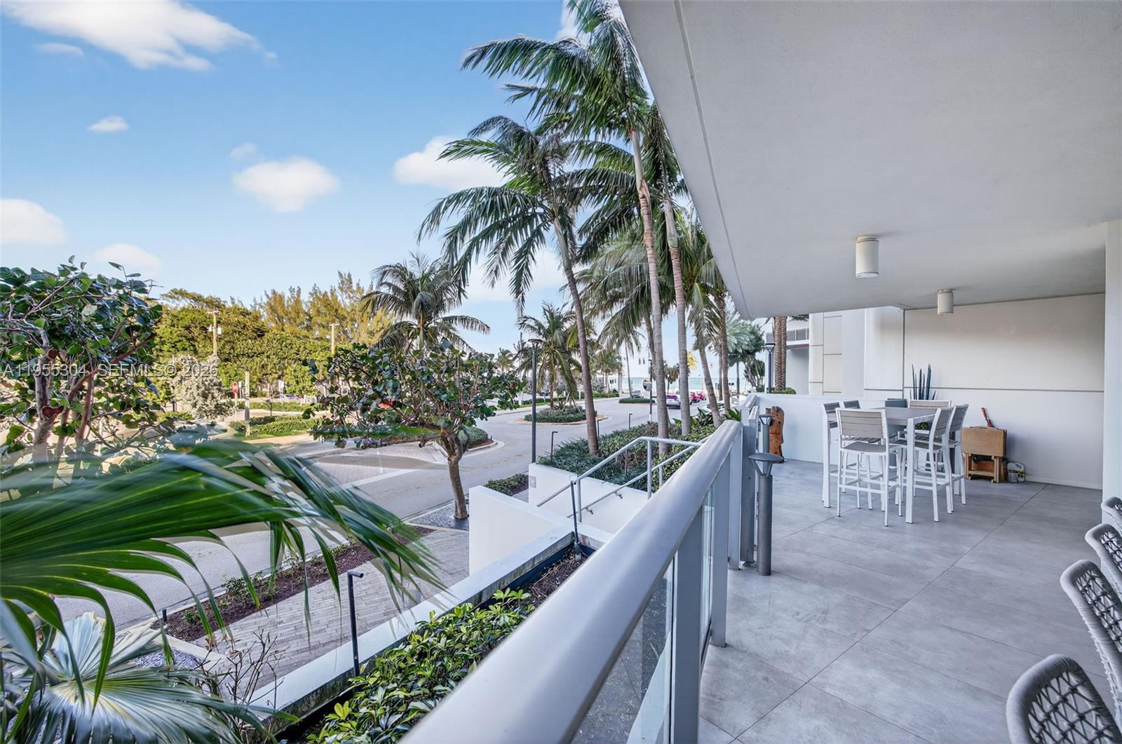 PARAMOUNT FT LAUDERDALE C - Residential