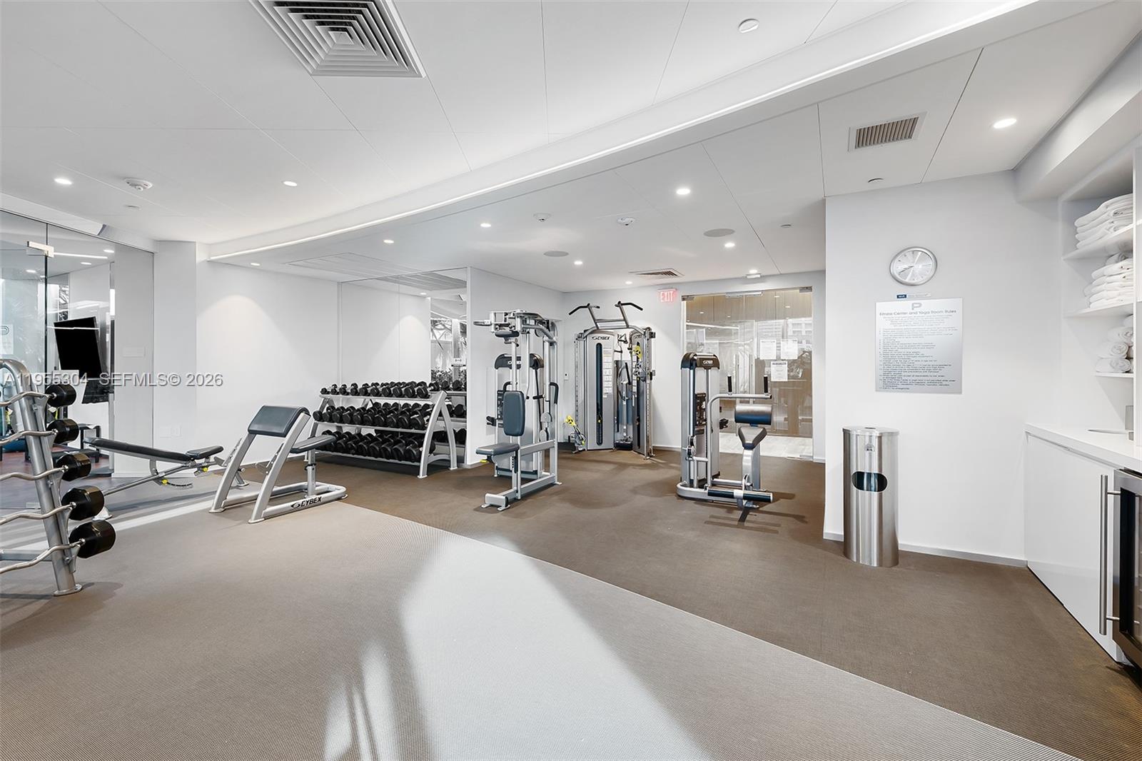 PARAMOUNT FT LAUDERDALE C - Residential