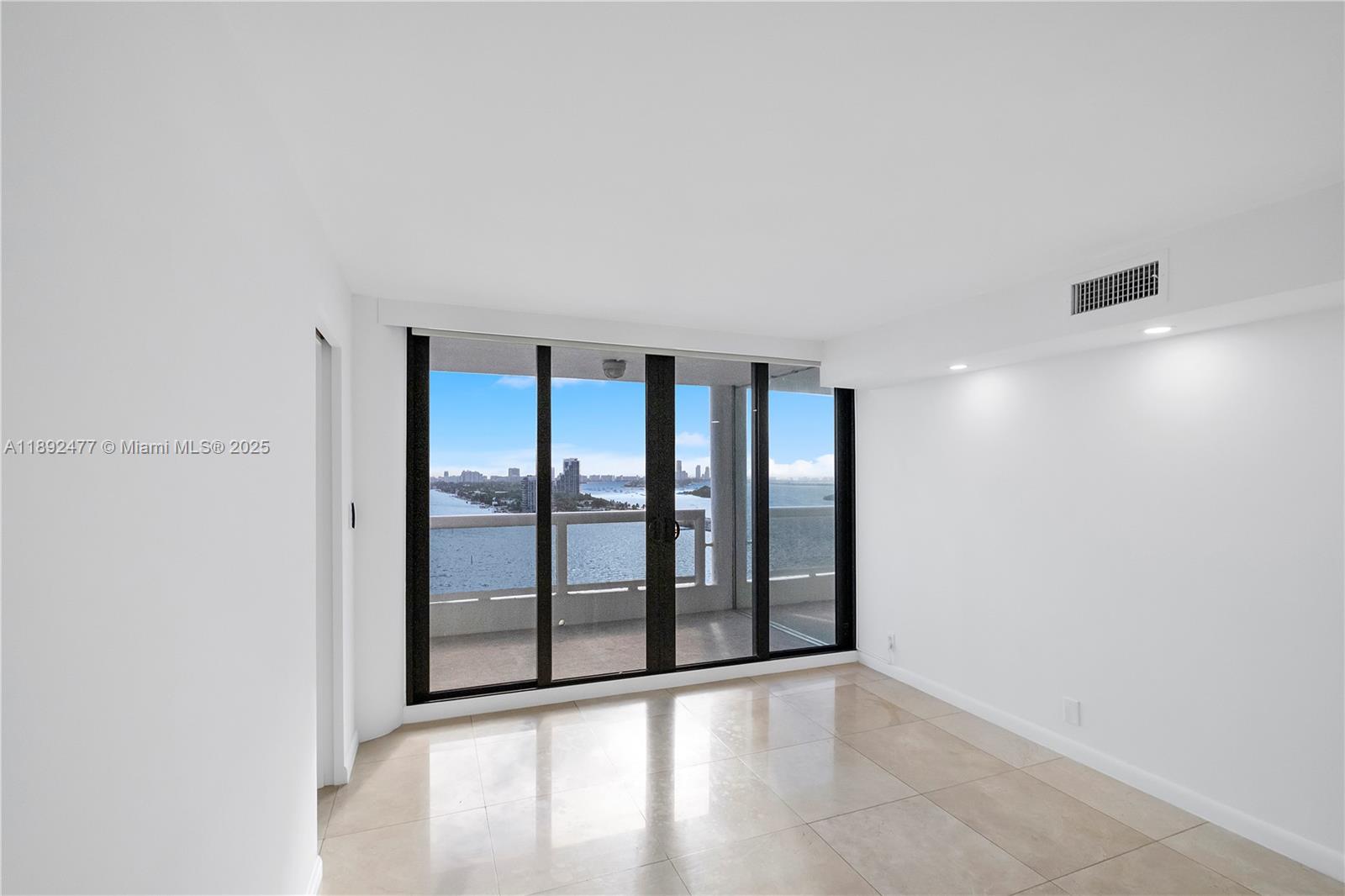 VENETIA CONDO THE GRAND - Residential Lease