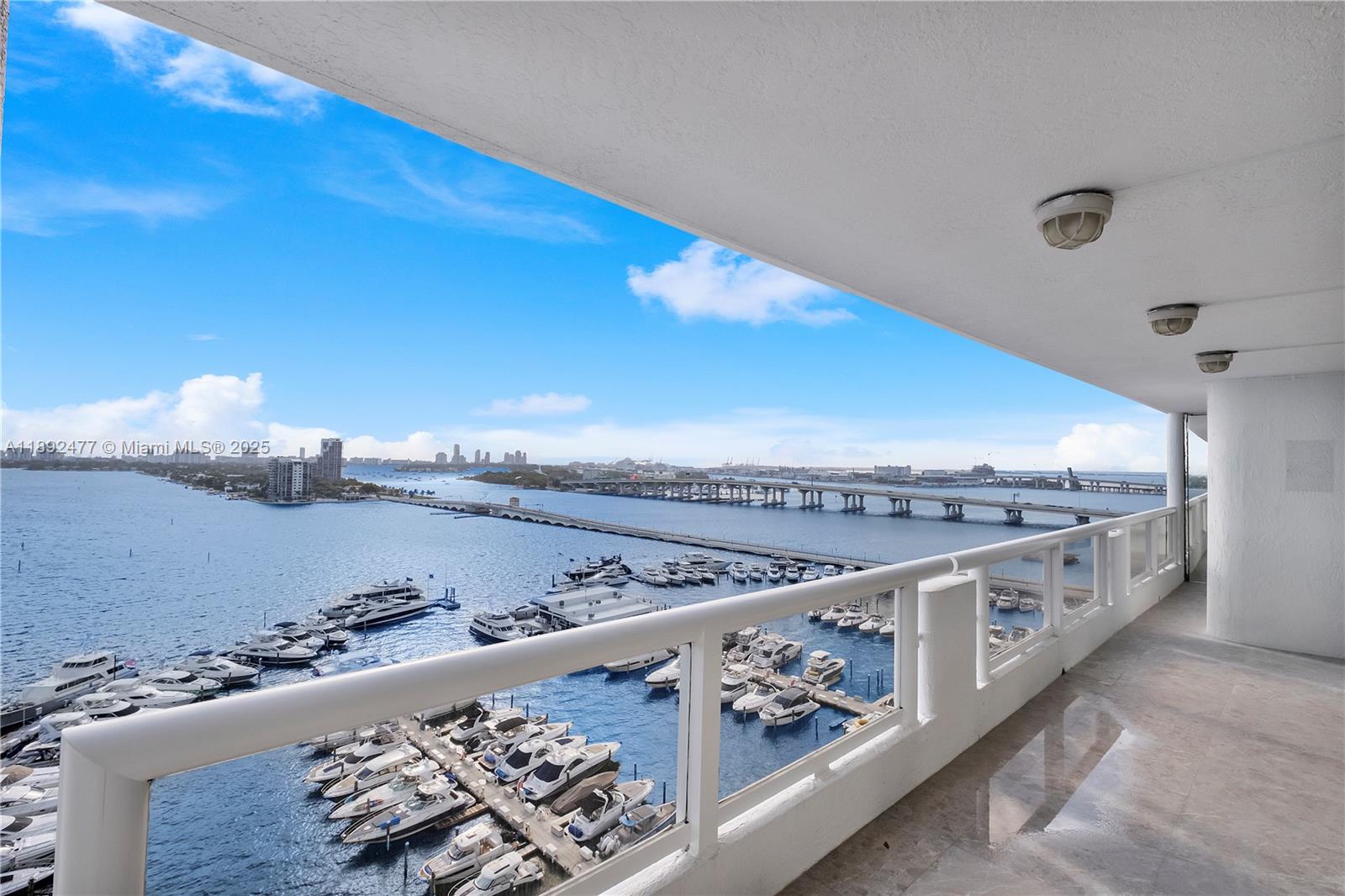 VENETIA CONDO THE GRAND - Residential Lease