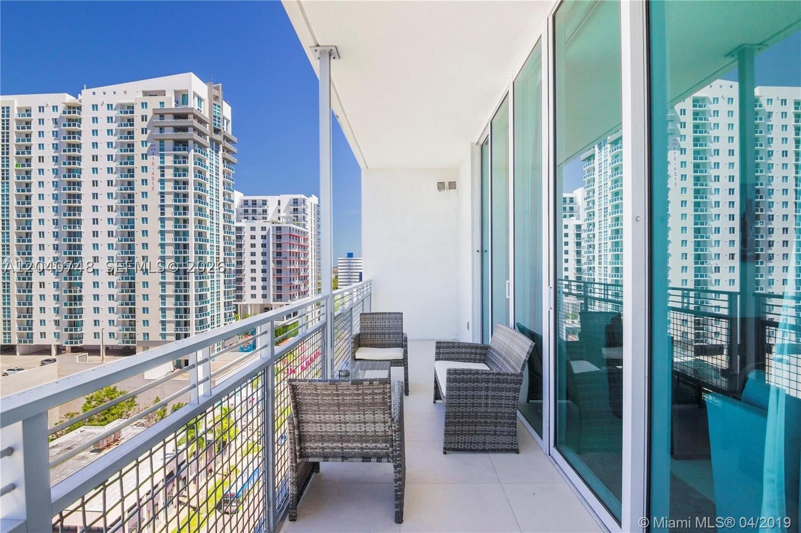 350 NE 24th St 1109
