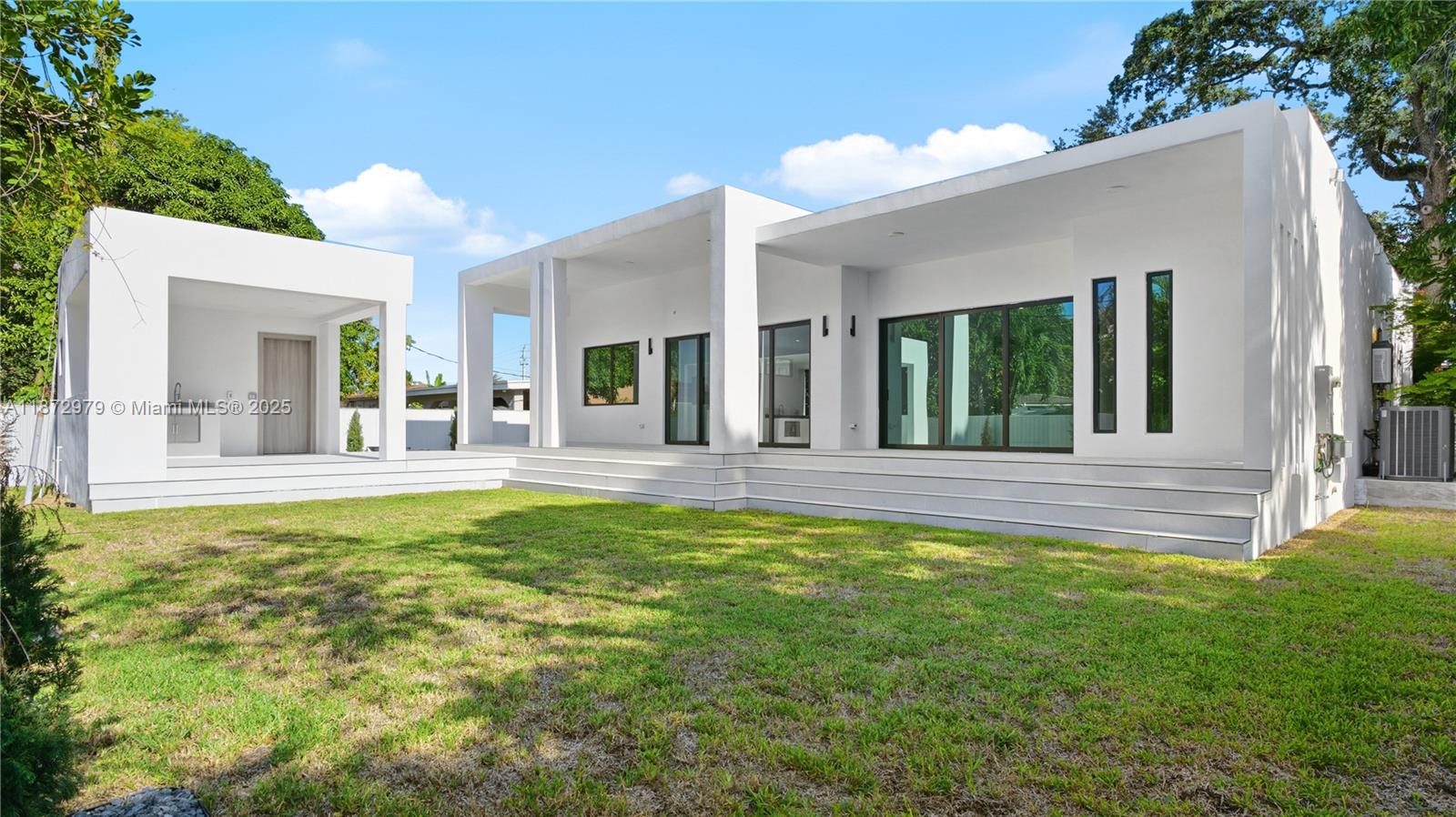 EDGEWATER PARK AMD PL - Residential