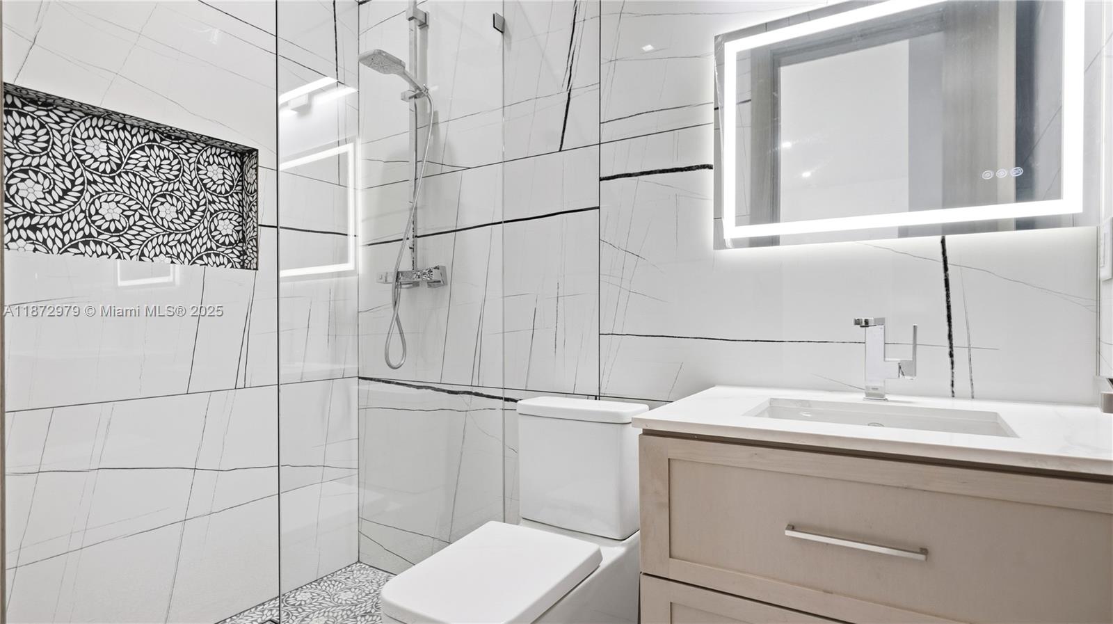 EDGEWATER PARK AMD PL - Residential